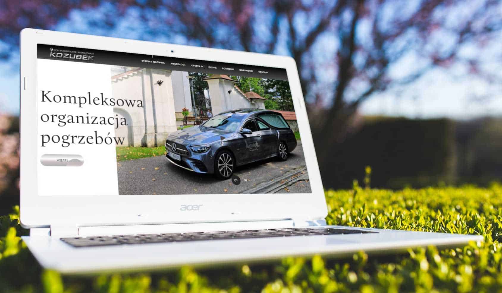 Kozubek na laptopie